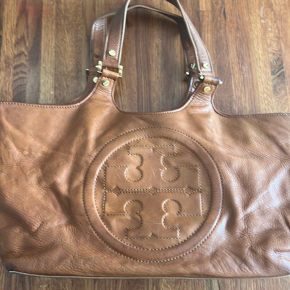 Leather tory Burch purse